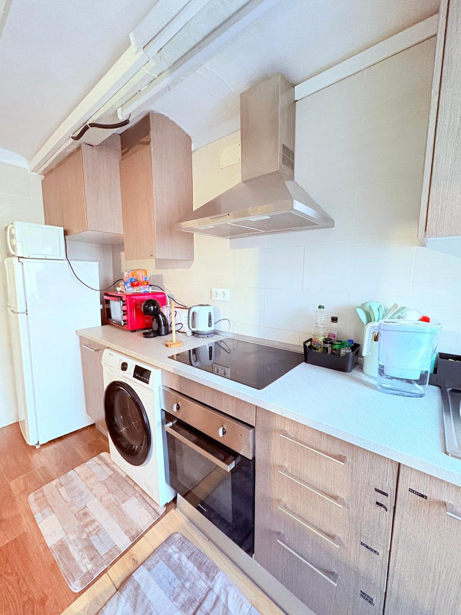 Stunning Flat For 6 People 3 Blocks From The Beach Plus Welcome Breakfast Barcelona Exterior foto