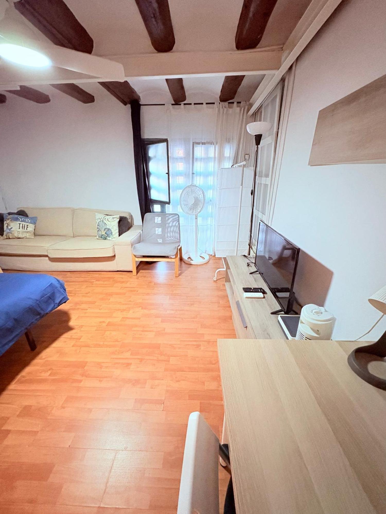Stunning Flat For 6 People 3 Blocks From The Beach Plus Welcome Breakfast Barcelona Exterior foto